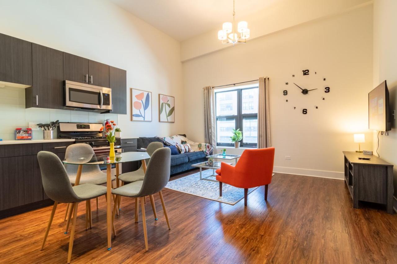 Mccormick Place 420 Friendly 3Br In Downtown Chicago With Optional Parking Sleeps 8 Guests Near Soldier Field, Grant Park And Lakefront Trail 외부 사진
