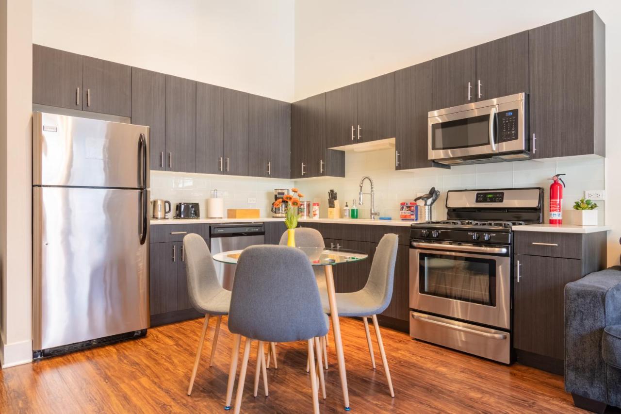 Mccormick Place 420 Friendly 3Br In Downtown Chicago With Optional Parking Sleeps 8 Guests Near Soldier Field, Grant Park And Lakefront Trail 외부 사진